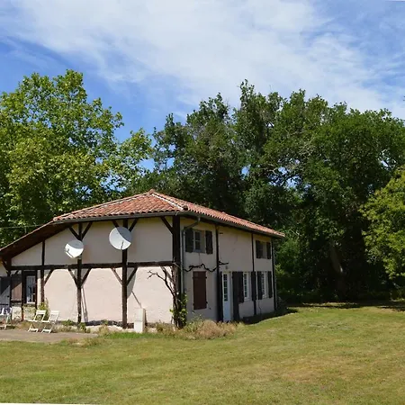 La Du Bucheron דירה